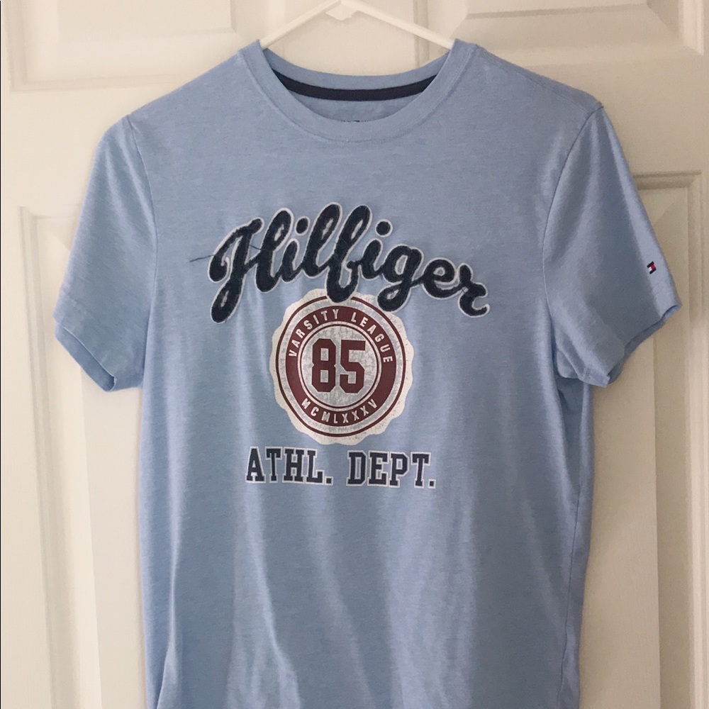 tommy hilfiger • t-shirt